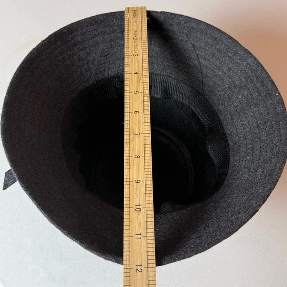 Magid Hats Wool Cloche Hat Gray Faux Fur Flower Vintage Style Winter - Picture 7 of 8